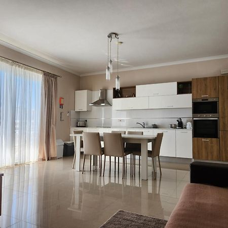 Riviera Holiday Apartments - Seafront - Wifi Marsaskala Luaran gambar