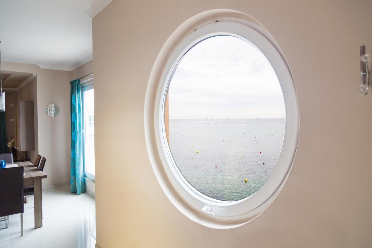 Riviera Holiday Apartments - Seafront - Wifi Marsaskala Luaran gambar