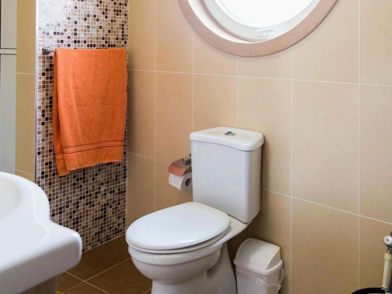 Riviera Holiday Apartments - Seafront - Wifi Marsaskala Bilik gambar